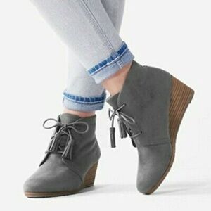 WOMEN'S DR. SCHOLLS DAKOTA WEDGE BOOTIES (WIDE)